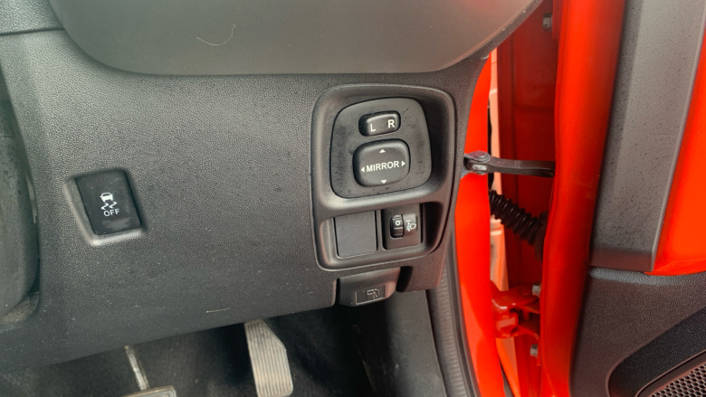 Toyota Aygo 1.0 VVT-i X-Play 5dr Petrol Hatchback